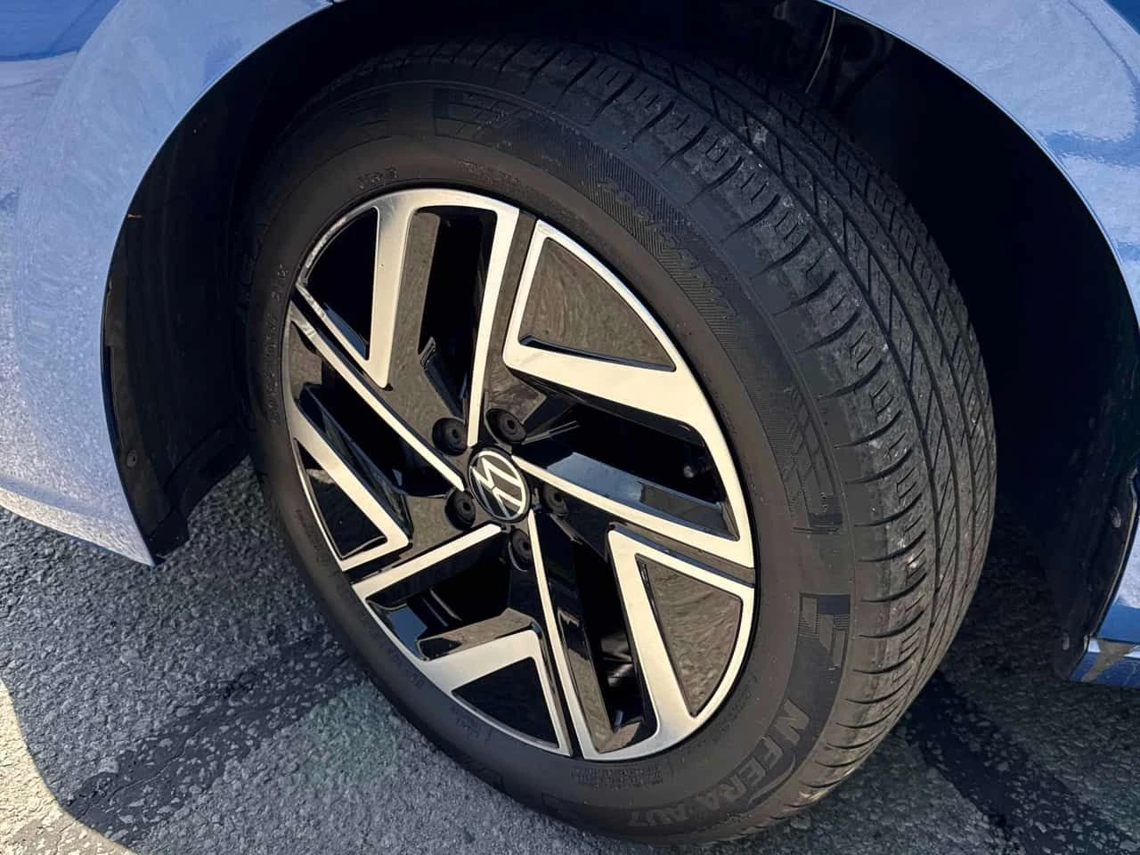VW Jetta * Highline * BEATS * ОБДУХВАНЕ * DIGITAL, снимка 7 - Автомобили и джипове - 54760129