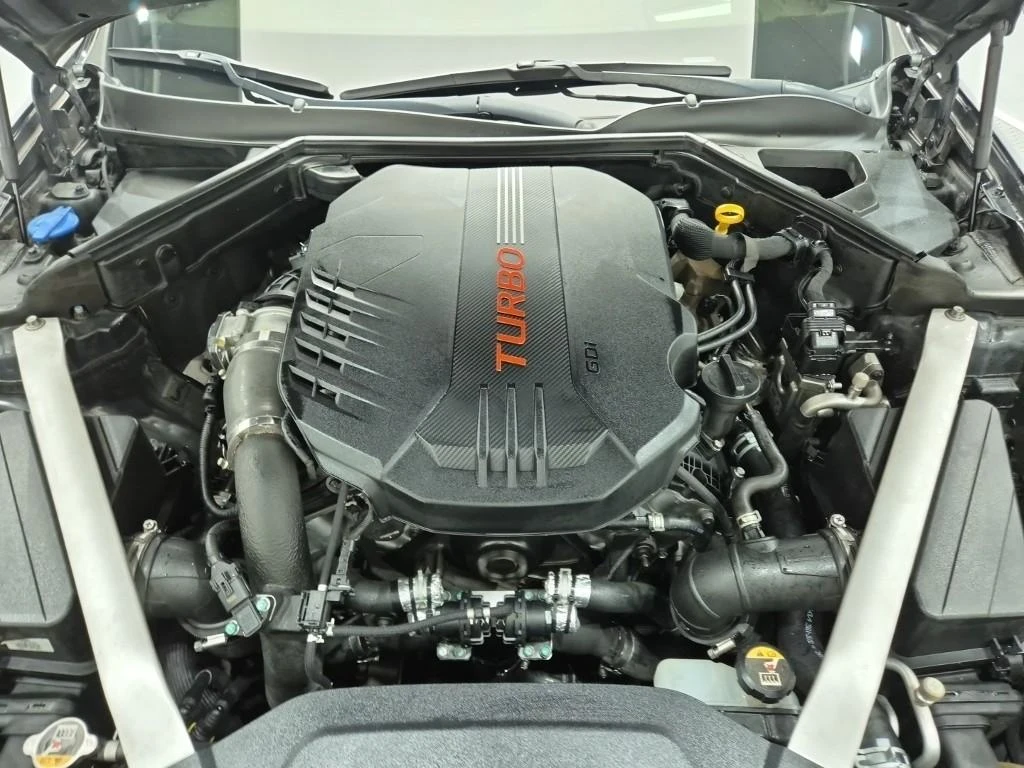 Kia Stinger GT 3.3 TURBO, снимка 5 - Автомобили и джипове - 55219250