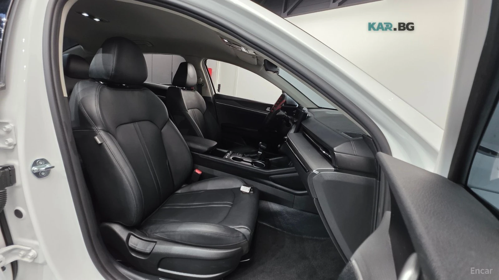 Kia K5 2.0* LPG* КАМЕРА* ПОДГРЕВ* КОЖА* , снимка 8 - Автомобили и джипове - 55298222