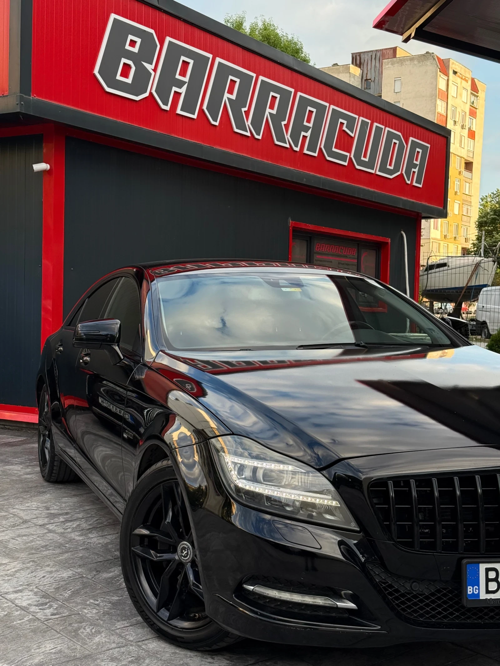 Mercedes-Benz CLS 350 * AMG Line* LED* BlackEdition* НА ПРУЖИНИ* , снимка 2 - Автомобили и джипове - 55318925