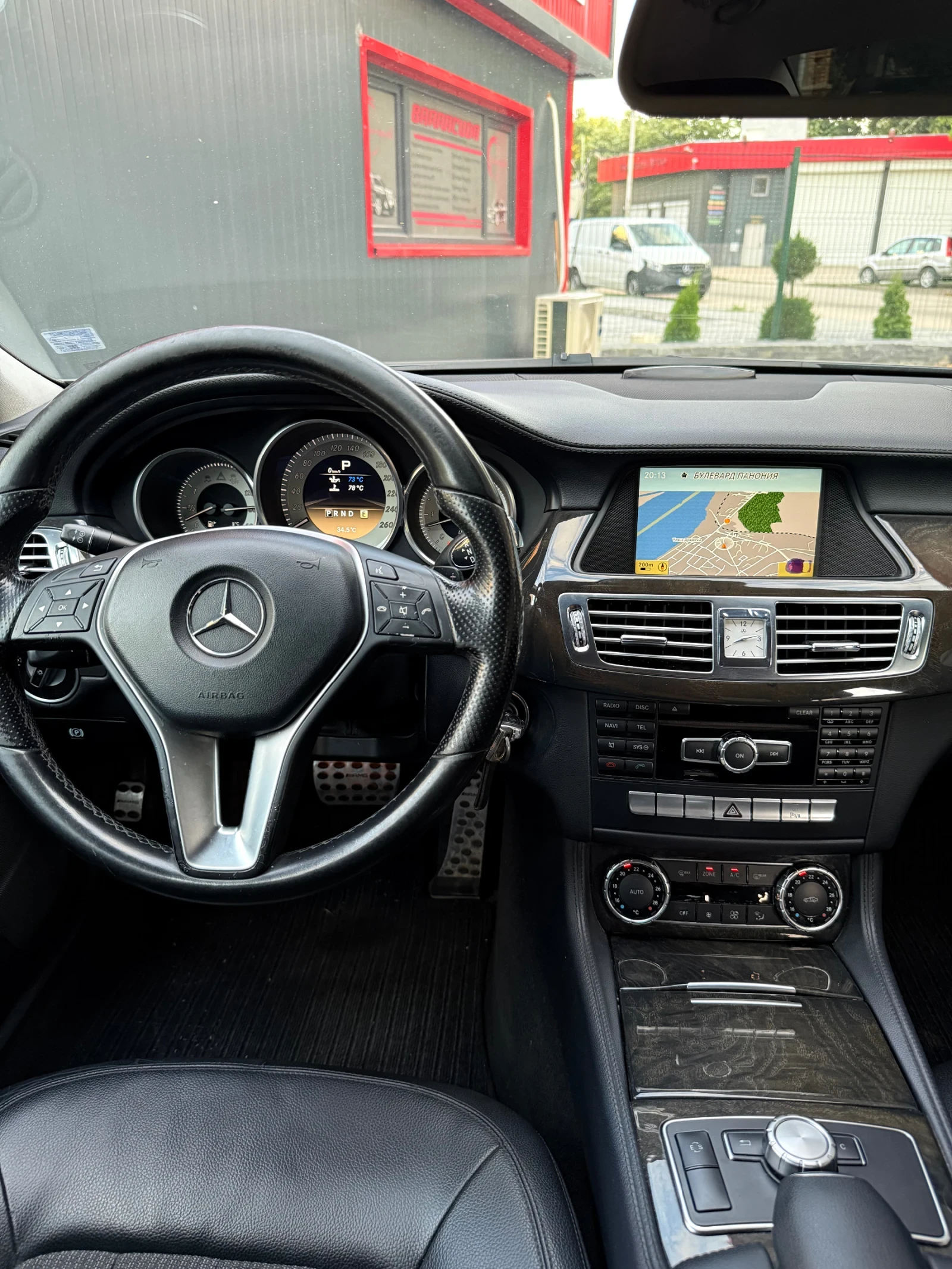 Mercedes-Benz CLS 350 * AMG Line* LED* BlackEdition* НА ПРУЖИНИ* , снимка 11 - Автомобили и джипове - 55318925