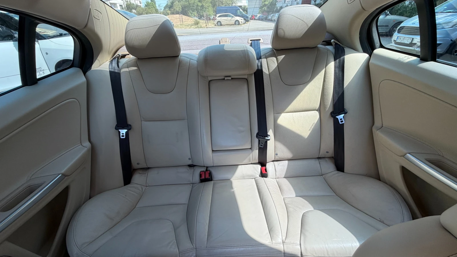 Volvo S60 D5 215 �.�. | Mobile.bg � ����������� 12