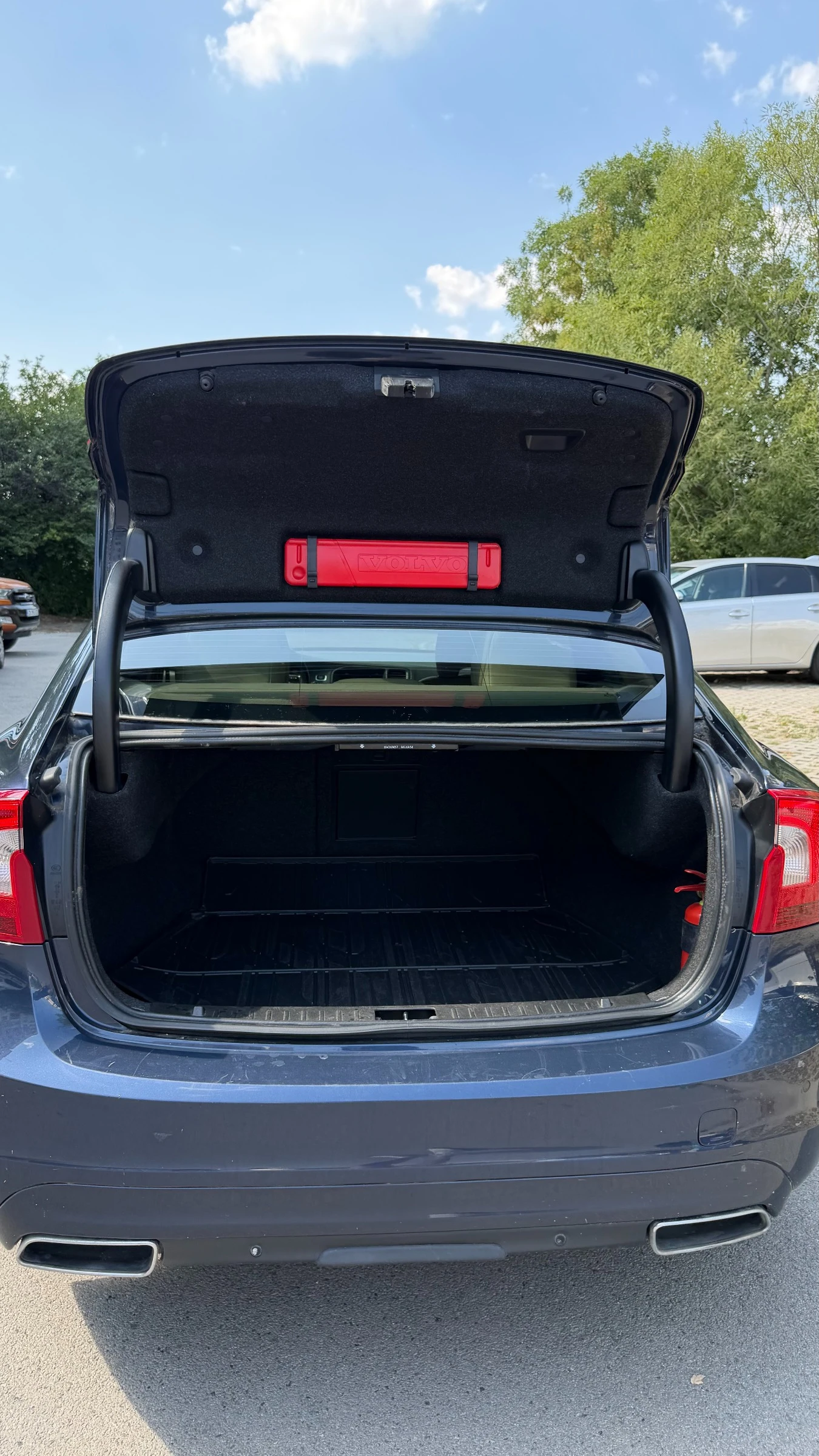 Volvo S60 D5 215 �.�. | Mobile.bg � ����������� 6