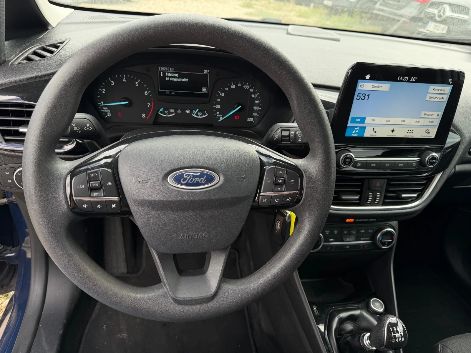 Ford Fiesta 1, 0 Ecoboost Euro6, снимка 5 - Автомобили и джипове - 56181199