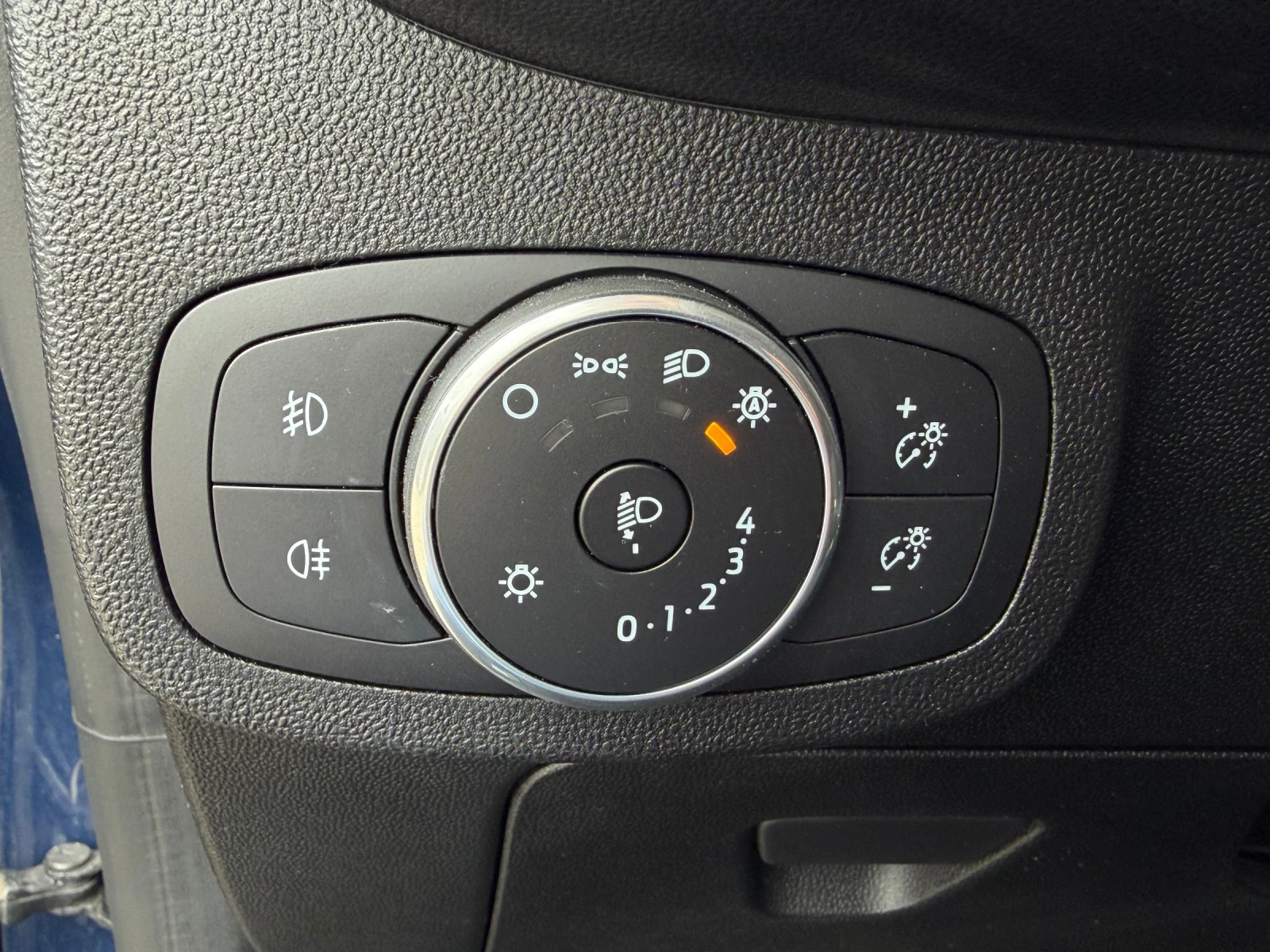 Ford Fiesta 1, 0 Ecoboost Euro6, снимка 8 - Автомобили и джипове - 56181199