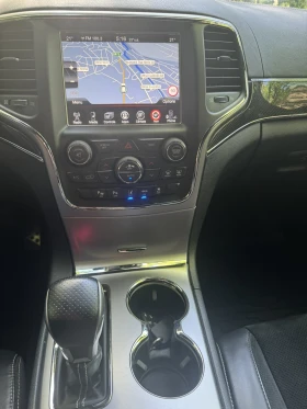 Jeep Grand cherokee SRT 6.4 FACE/LPG  /BORLA /PANO - 29900 € / 58479.32 лв. - 21737259 9