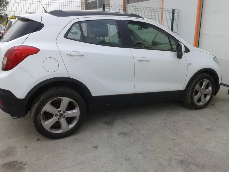 Opel Mokka 1.4t.1,6i, снимка 1 - Автомобили и джипове - 42719487