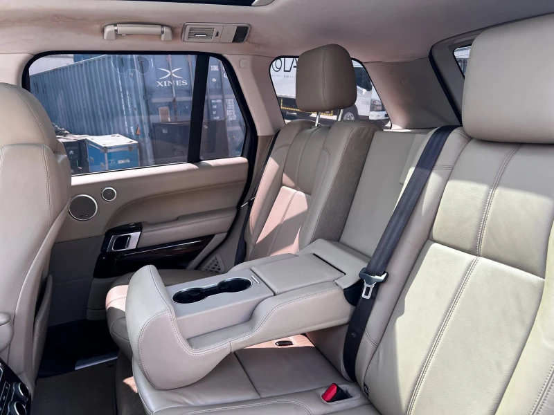 Land Rover Range rover Vogue 5.0 V8   2015 / 166 000 км / ОЧАКВАН ВНОС, снимка 13 - Автомобили и джипове - 51994408