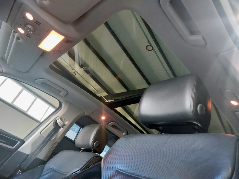 VW Touareg R 4.2 TDI V8, снимка 13 - Автомобили и джипове - 52431673