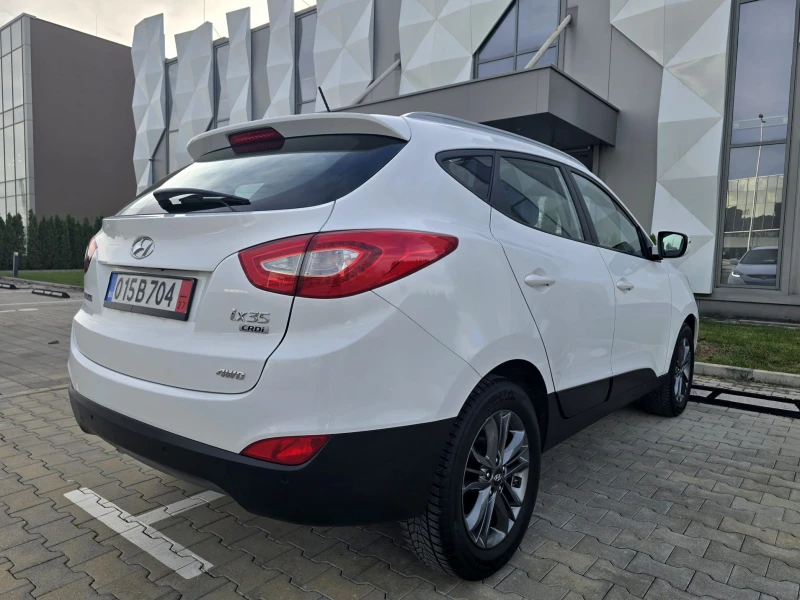 Hyundai IX35 2.0CRD 4&#215;4 FACE NAVI AVTOMAT, снимка 5 - Автомобили и джипове - 52550594