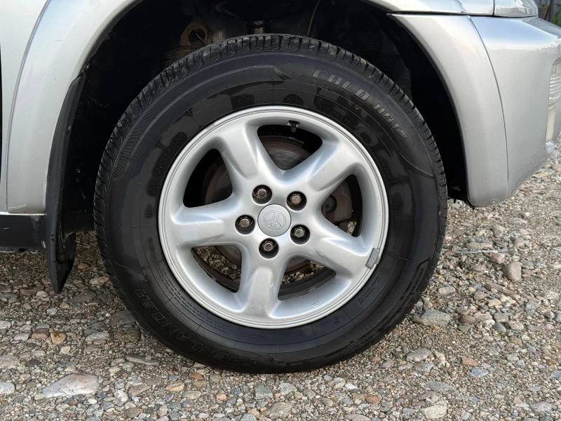 Toyota Rav4 2.0D4D 4x4/Навигация/Мултимедия/Собствен лизинг, снимка 17 - Автомобили и джипове - 52722487