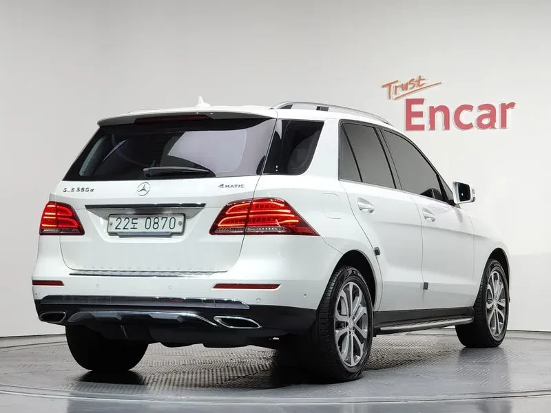 Mercedes-Benz GLE W166 250 D 4Matic, снимка 2 - Автомобили и джипове - 55750628