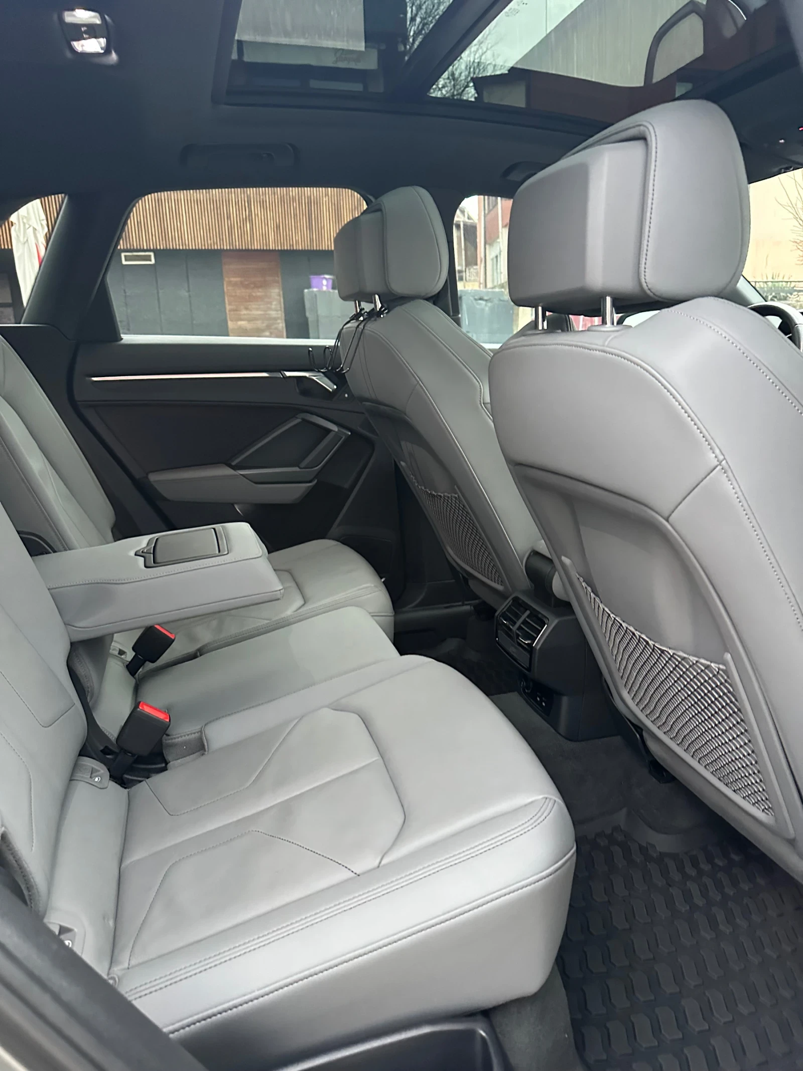 Audi Q3 4.5 TFSI /Premium Plus S-line/* 35XXX km/CarPlay/* - изображение 9