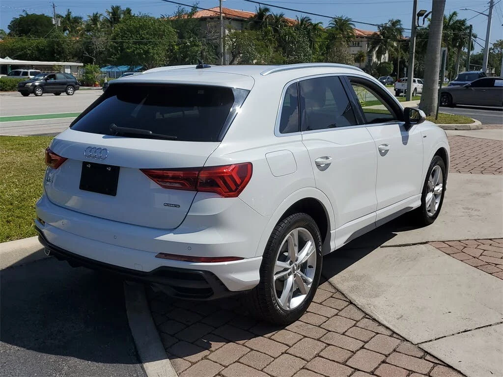 Audi Q3 * S-Line* HeadUp* АвтоКредит* (ЦЕНА ДО БГ) - изображение 5