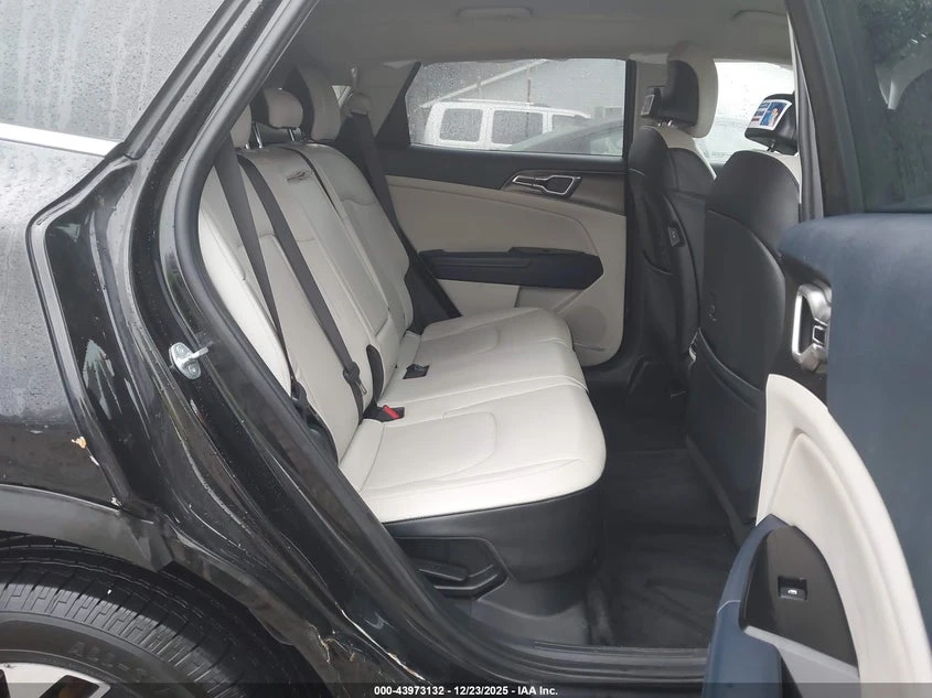 Kia Sportage 1.6l Hybrid Ex, снимка 8 - Автомобили и джипове - 54183566