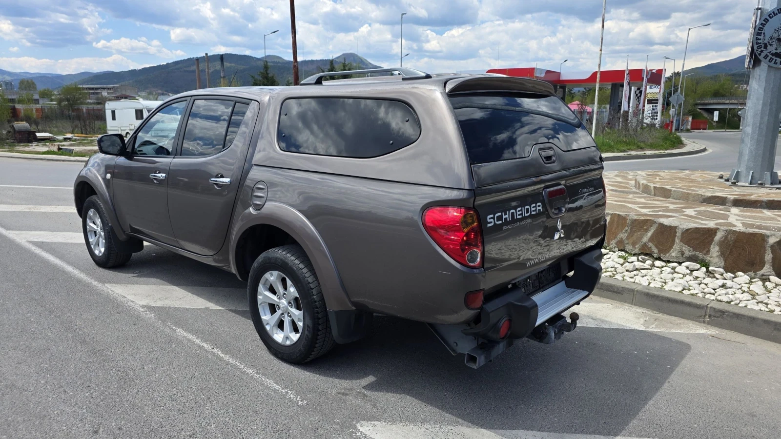 Mitsubishi L200 DI-D 2.5 Климатик 4X4, снимка 4 - Автомобили и джипове - 54342575