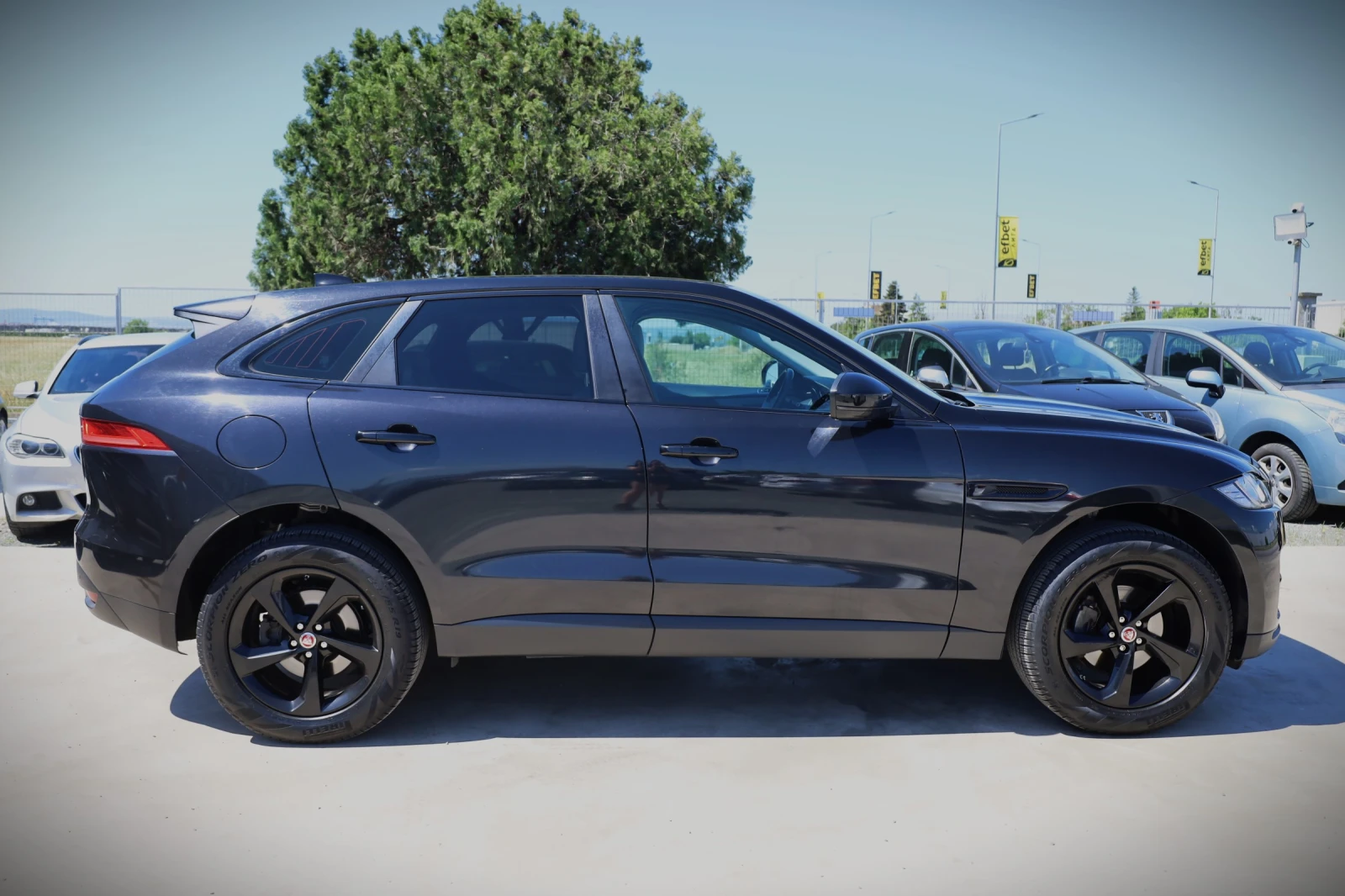 Jaguar F-PACE 2.0 D, снимка 4 - Автомобили и джипове - 54701297