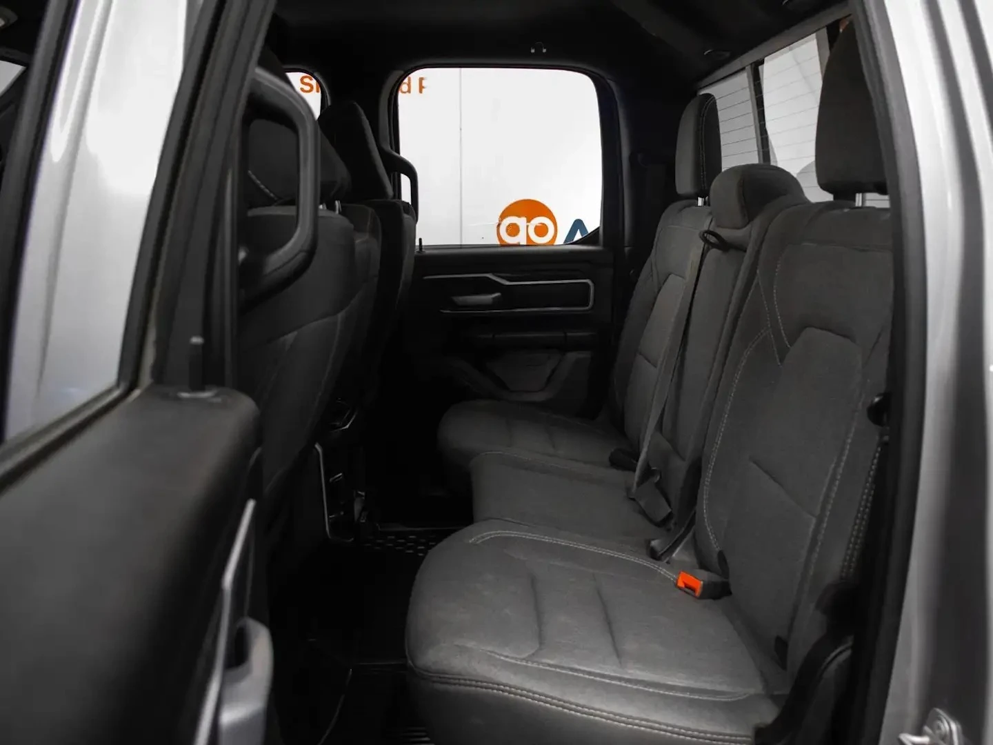 Dodge RAM 1500 BIG HORN ЦЕНА ДО БЪЛГАРИЯ АВТОКРЕДИТ, снимка 10 - Автомобили и джипове - 55950214
