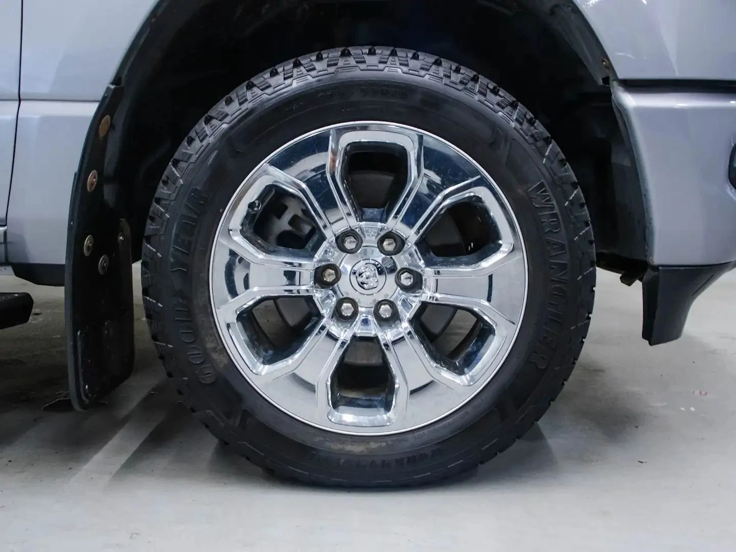 Dodge RAM 1500 BIG HORN ЦЕНА ДО БЪЛГАРИЯ АВТОКРЕДИТ, снимка 4 - Автомобили и джипове - 55950214
