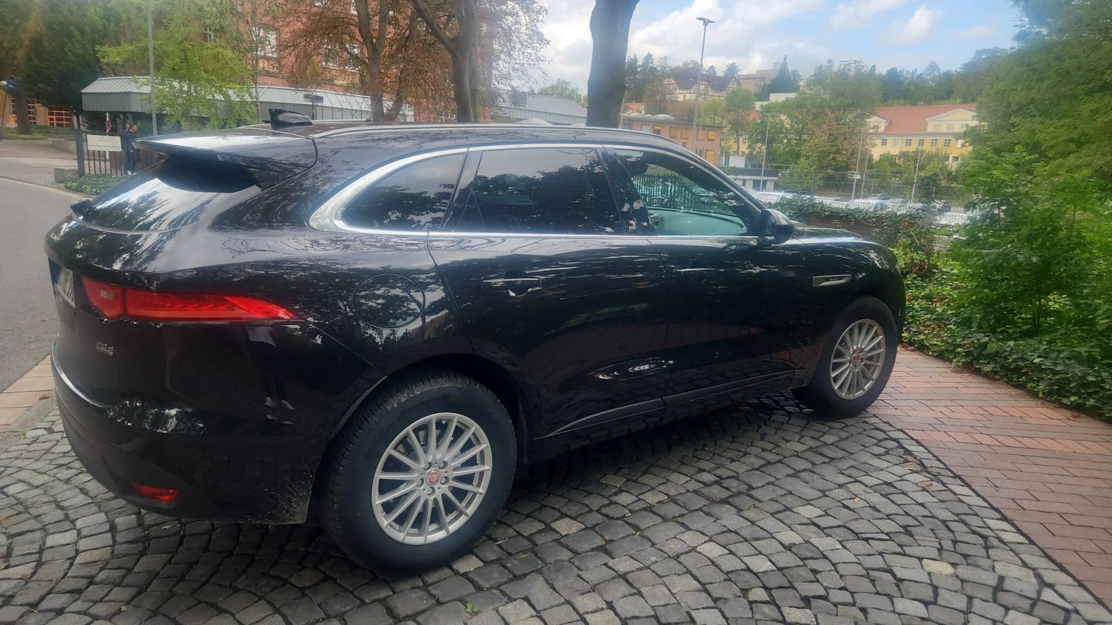 Jaguar F-PACE, снимка 3 - Автомобили и джипове - 56079108