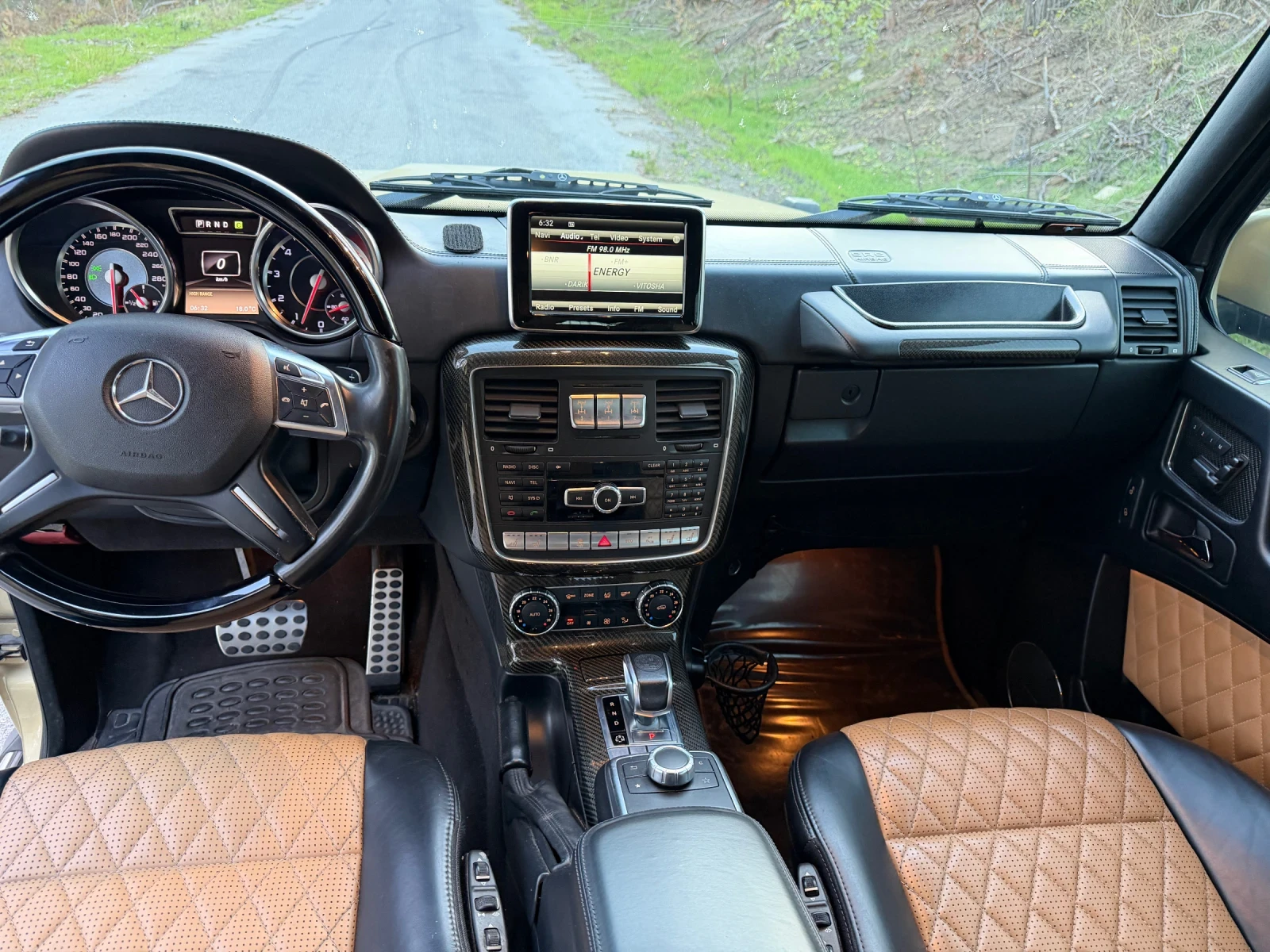 Mercedes-Benz G 63 AMG, снимка 8 - Автомобили и джипове - 56331700