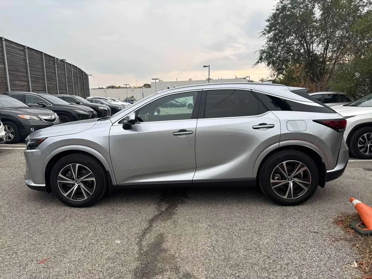 Lexus RX * 350 * CARFAX * , снимка 2 - Автомобили и джипове - 56362554