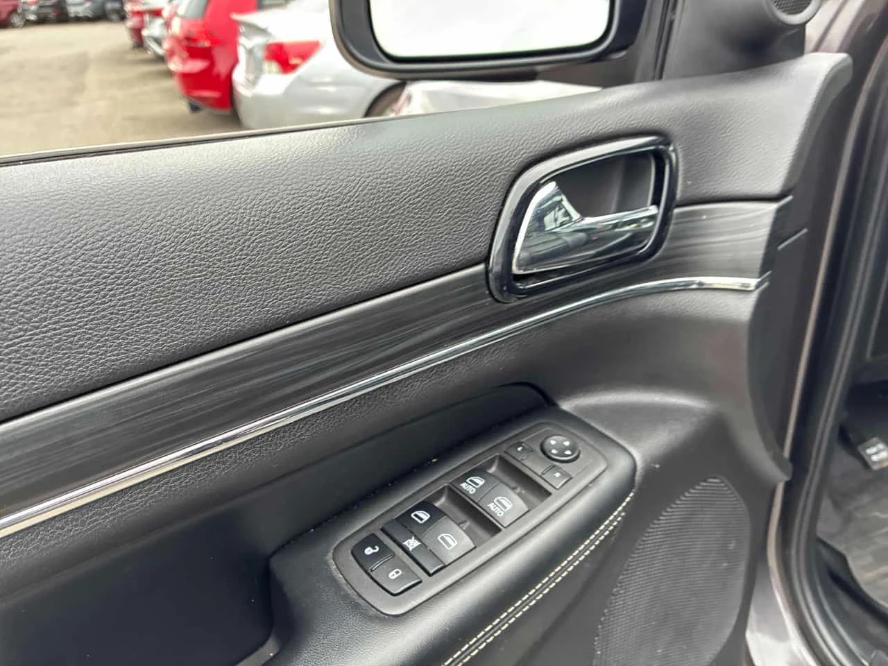 Jeep Grand cherokee * 80th Anniversary * CARFAX * ��������� * �������� | Mobile.bg � ����������� 10