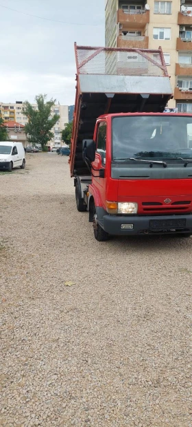 Nissan Capstar 3.0 tdi тристранен, снимка 7