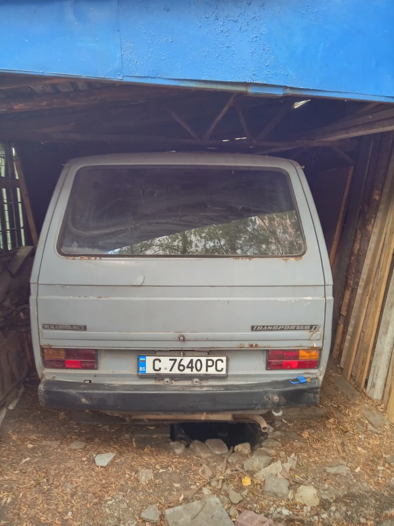 VW Transporter, снимка 1 - Бусове и автобуси - 47365071