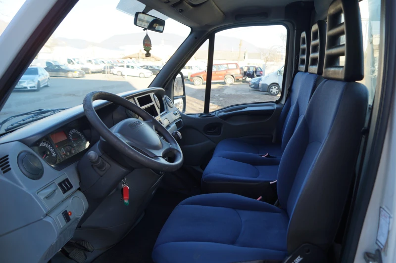 Iveco Daily КРАН, снимка 14 - Бусове и автобуси - 48602743