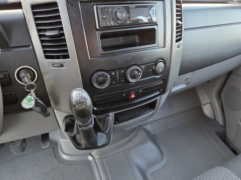 Mercedes-Benz Sprinter 316 CDI, 4 X 4, Бързи/Бавни, КРАН, 7 местен, Климатик,, снимка 11 - Бусове и автобуси - 52250353