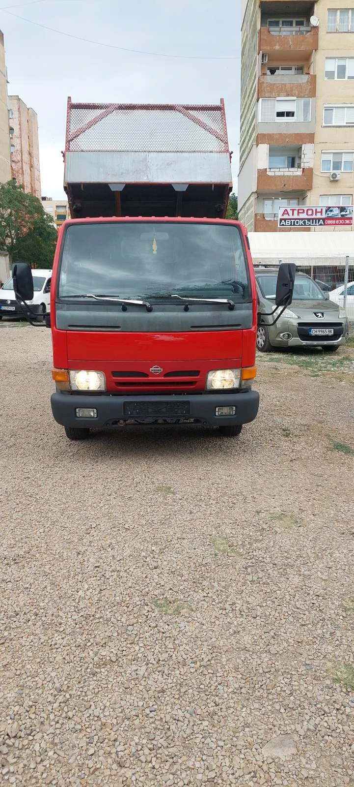 Nissan Capstar 3.0 tdi тристранен, снимка 6 - Бусове и автобуси - 55480132