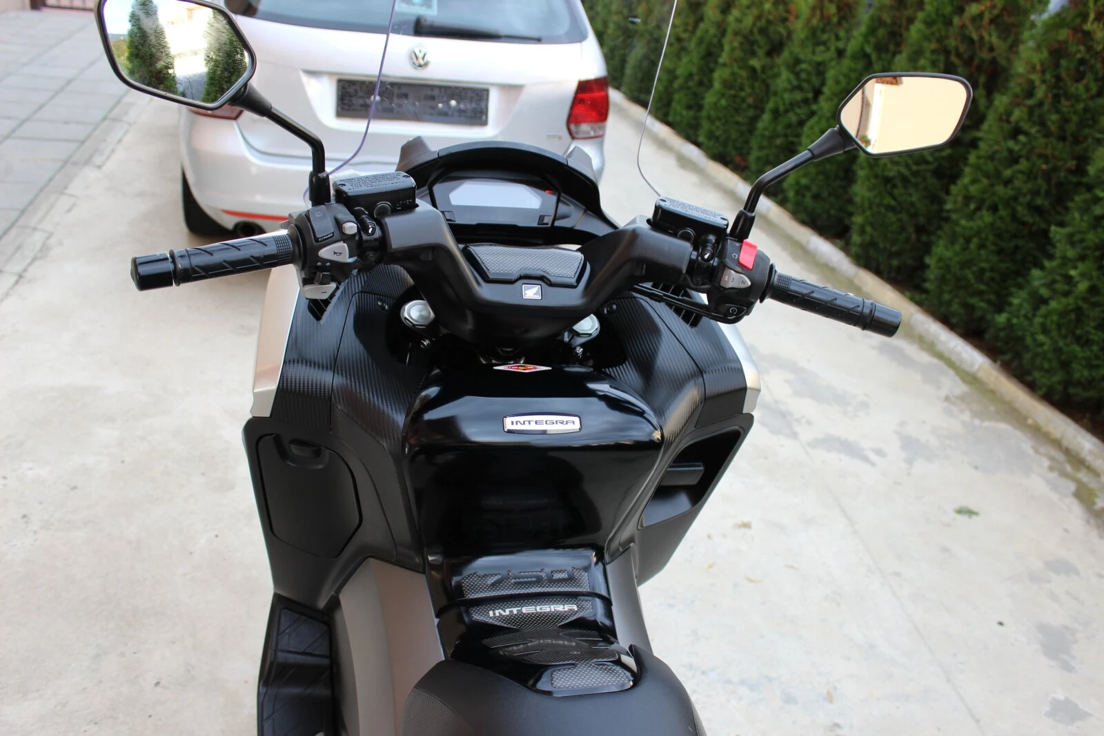 Honda Integra 750ie, ABS, LED!!! | Mobile.bg   12