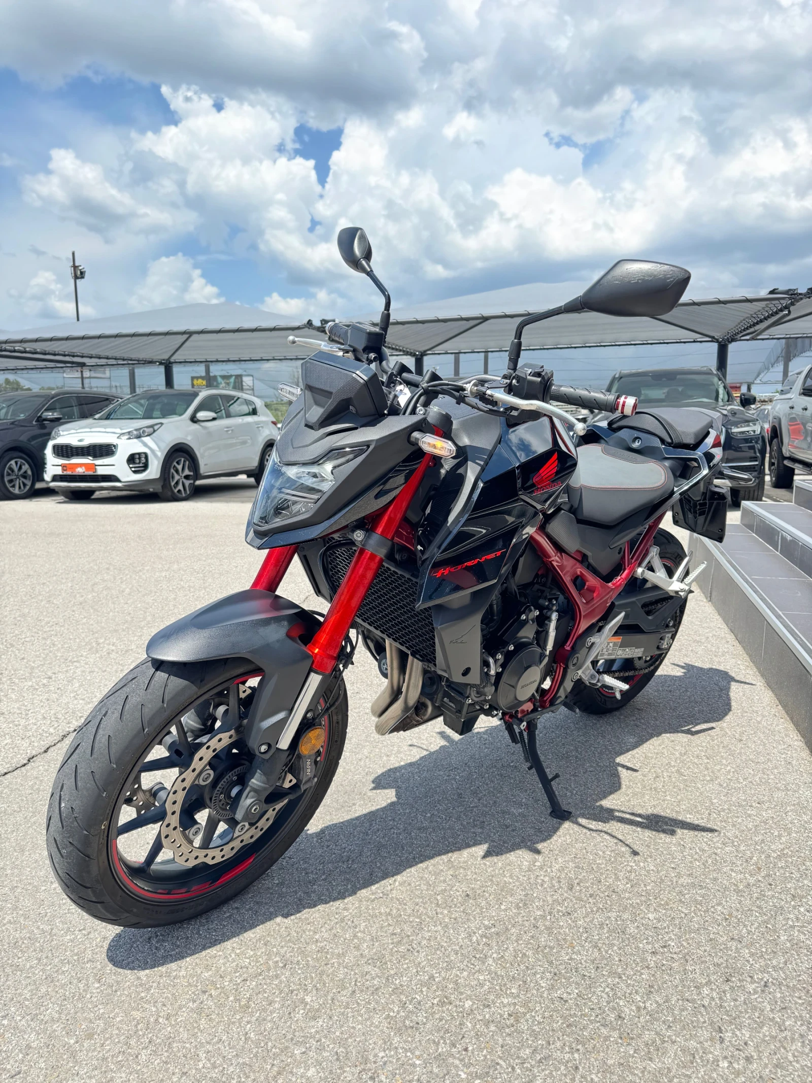 Honda Hornet 750-ABS-TCS-LED-TOP TOP, снимка 6 - Мотоциклети и мототехника - 54704931