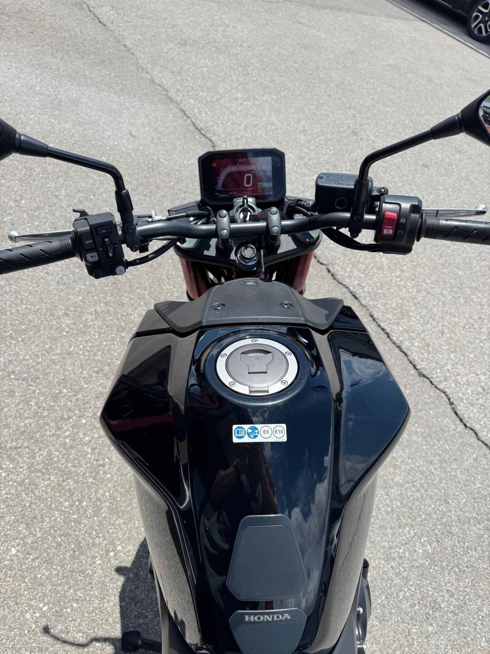 Honda Hornet 750-ABS-TCS-LED-TOP TOP, снимка 12 - Мотоциклети и мототехника - 54704931