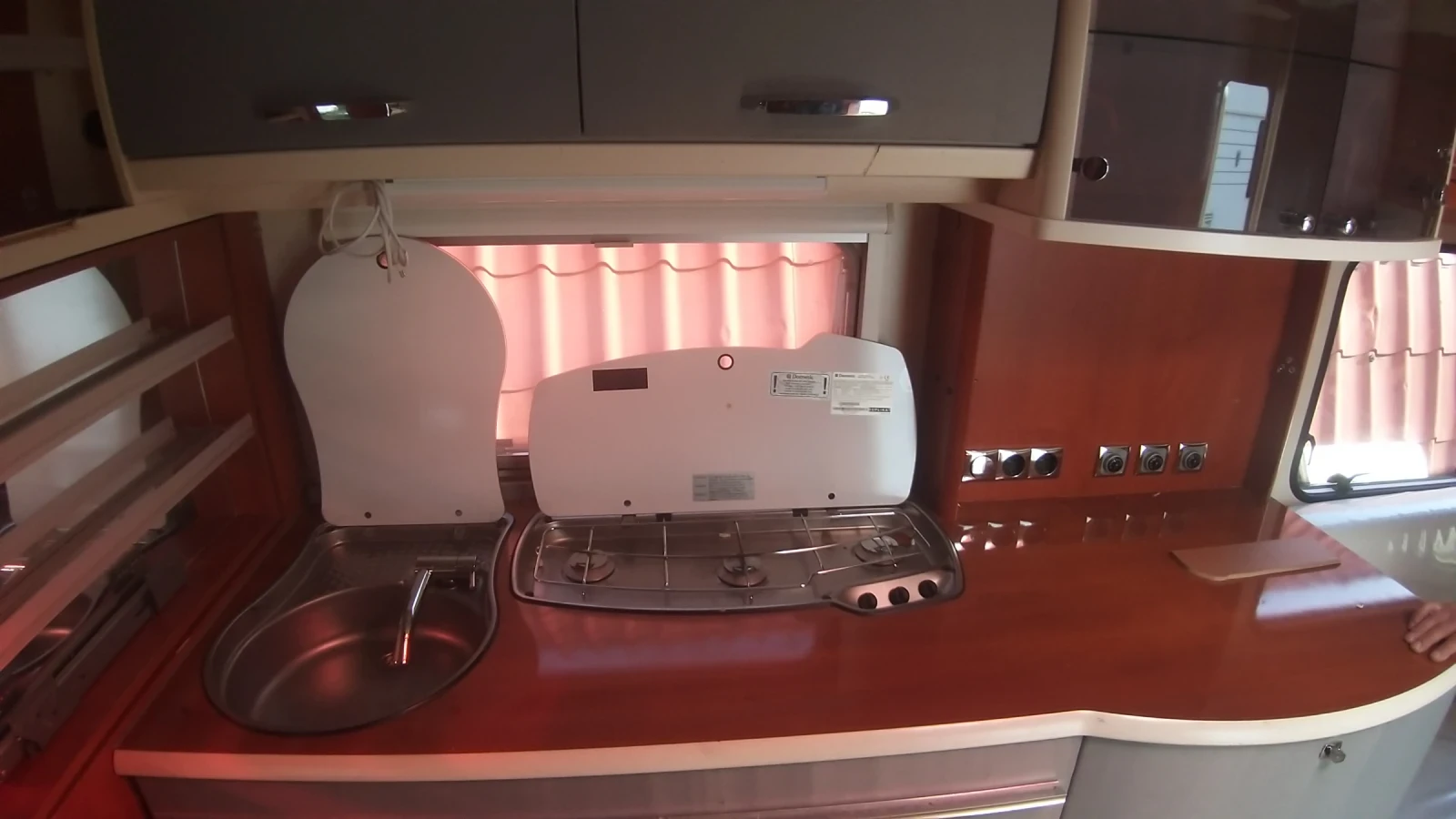 Каравана Tabbert Puchini, снимка 5 - Каравани и кемпери - 54194442