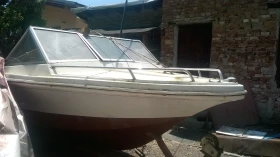 Моторна яхта Marquis mercruiser, снимка 3 - Воден транспорт - 49453336