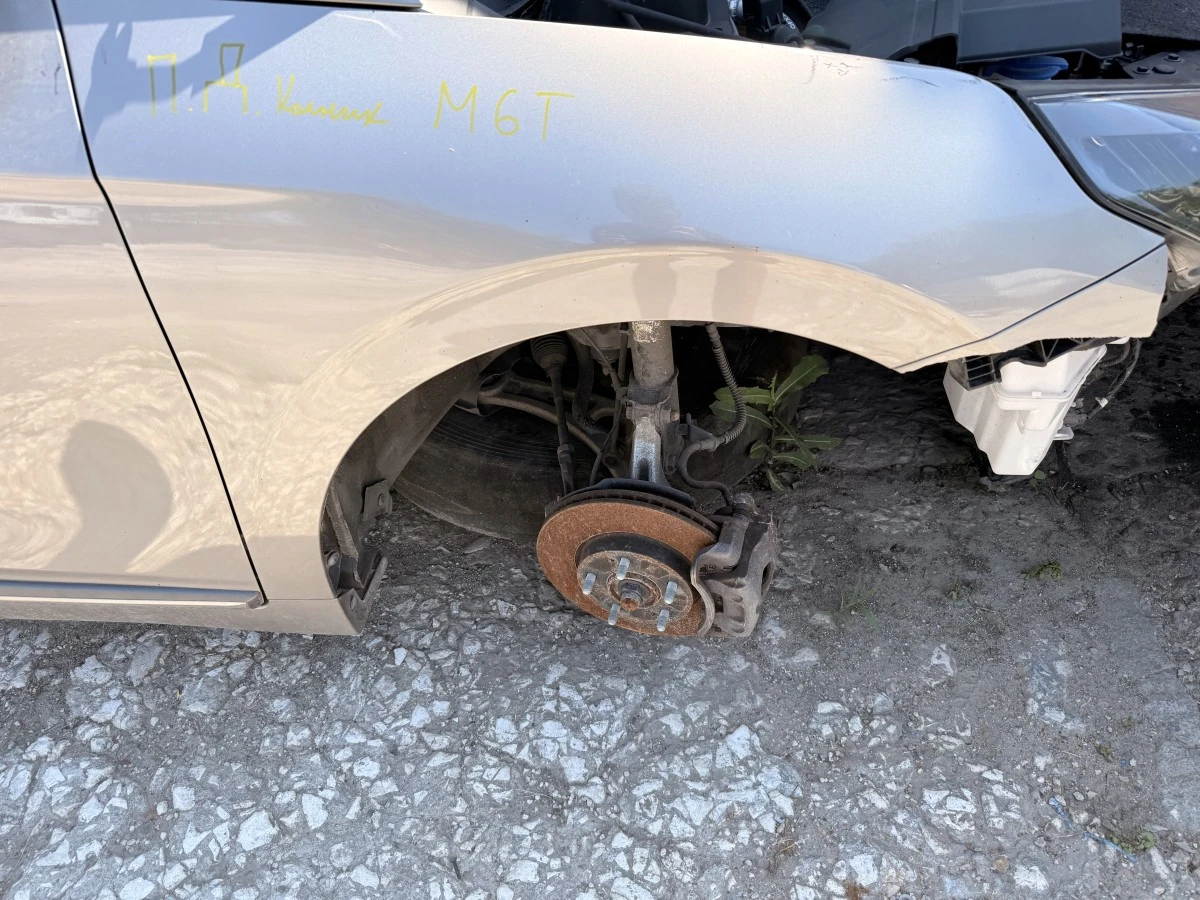 Преден десен калник Hyundai Ioniq 2021 Electric 66321-G7000 M6T n206
