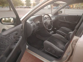 Mazda 323 F, снимка 9
