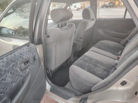 Mazda 323 F, снимка 12