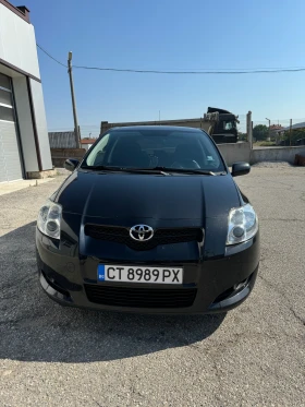 Toyota Auris, снимка 1