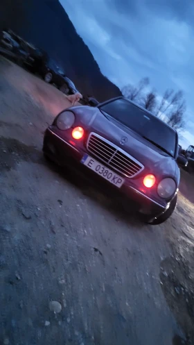Mercedes-Benz E 270 | Mobile.bg    6