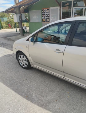 Toyota Corolla verso | Mobile.bg    14