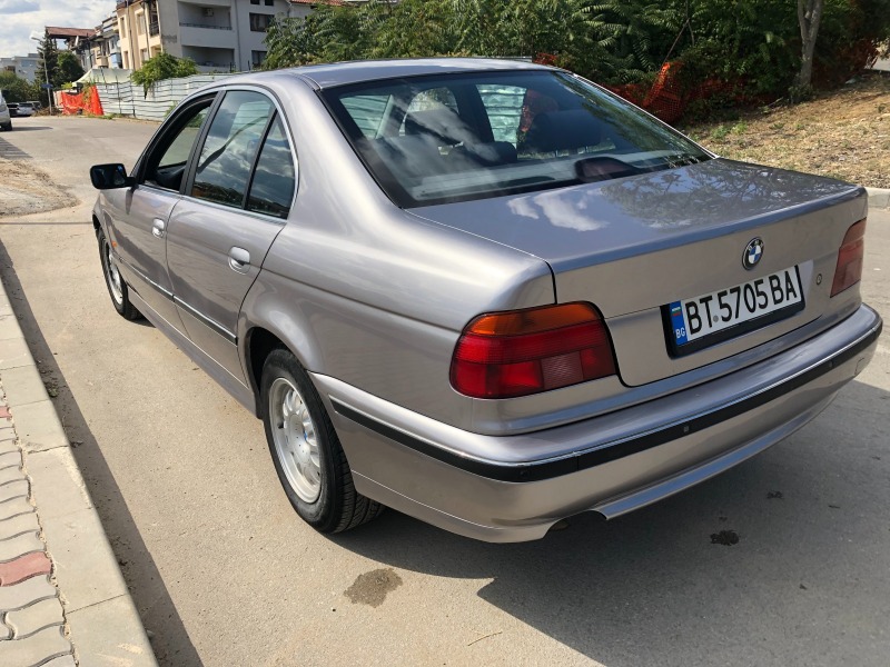 BMW 520 520i, снимка 3 - Автомобили и джипове - 45841888