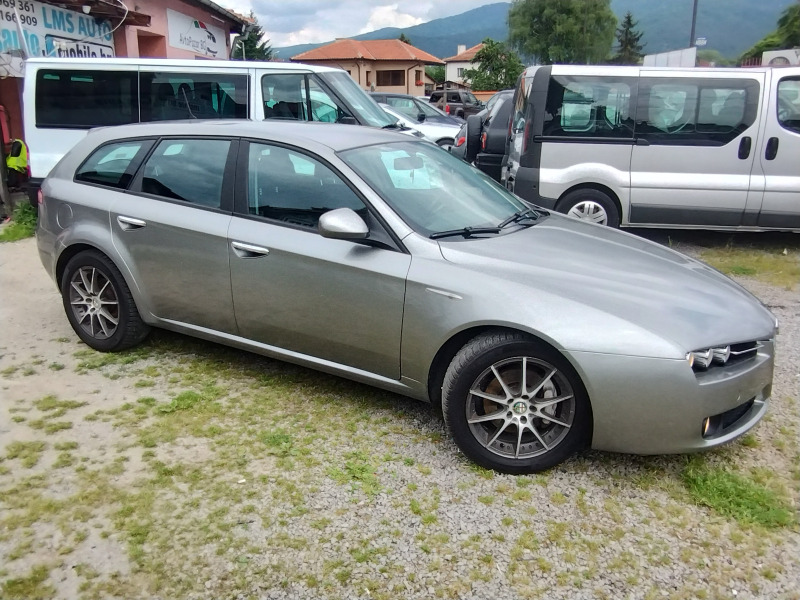 Alfa Romeo 159 1.9JTDm, снимка 5 - Автомобили и джипове - 41145575