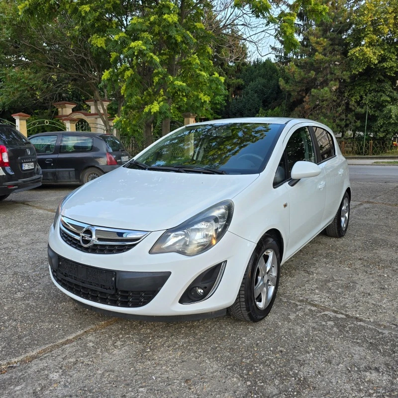 Opel Corsa 1.2i GAZ NAVI TOP, снимка 1 - Автомобили и джипове - 46478975