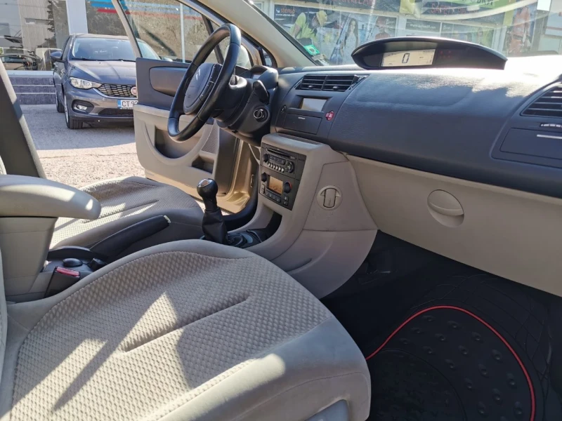 Citroen C4, снимка 6 - Автомобили и джипове - 47212099