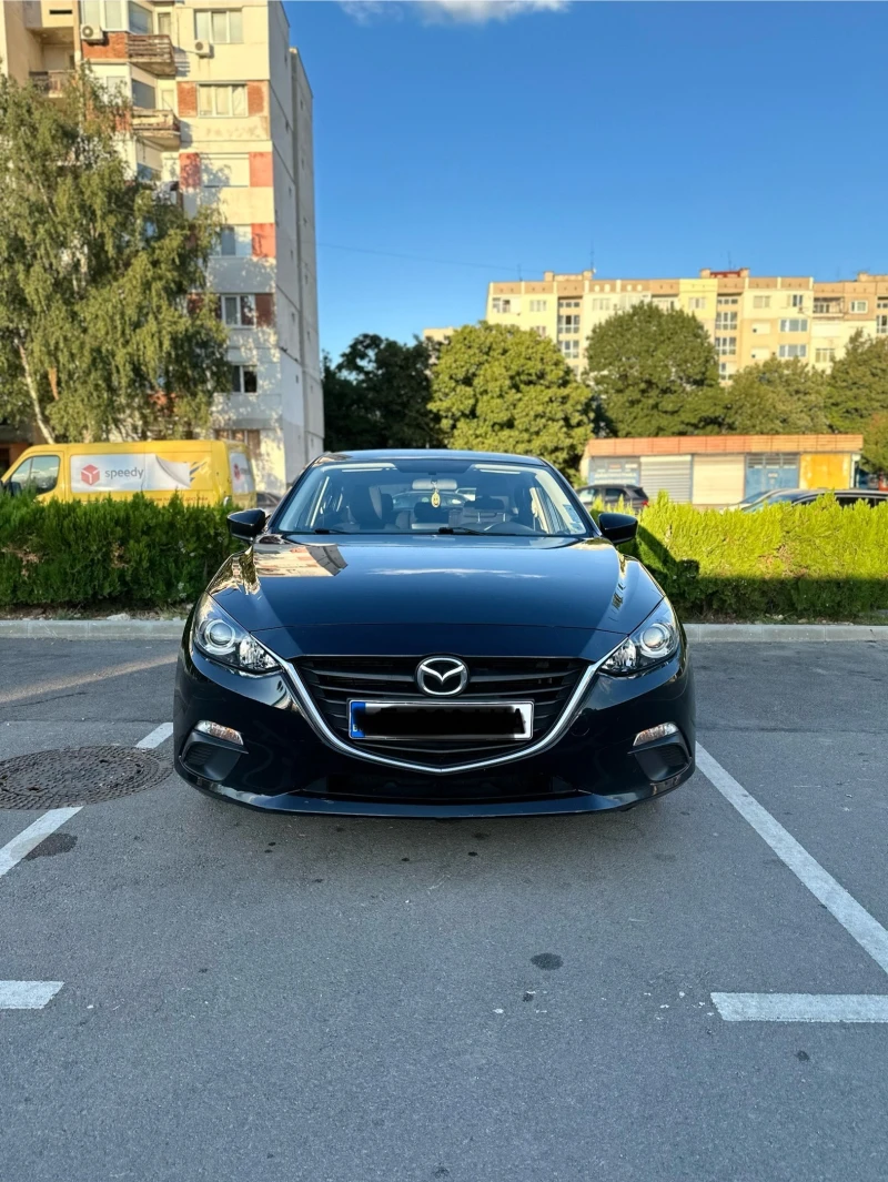 Mazda 3, снимка 1 - Автомобили и джипове - 47563772