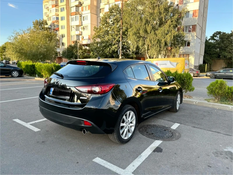 Mazda 3, снимка 4 - Автомобили и джипове - 47563772