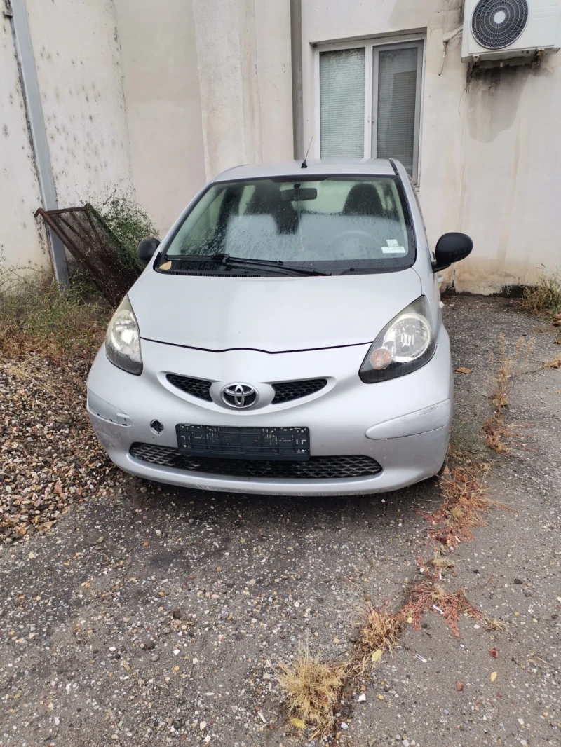 Toyota Aygo, снимка 2 - Автомобили и джипове - 47942350